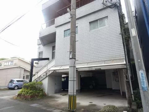 Kanoya City, Nishi-Otemachi (Shibushi Station) 3-story building 11DK