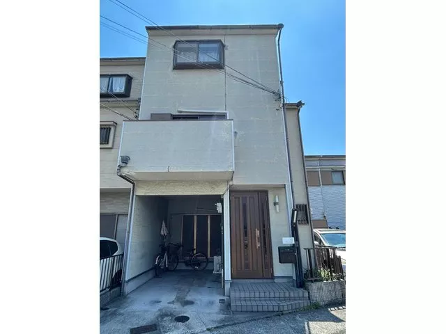 Matsubara City Ueda 4-chome 4LDK house with parking! ■ Two Kintetsu Minami Osaka Line stations within walking distance!