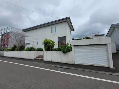 Iwamizawa City, Sakaemachi 5-chome (Iwamizawa Station) 2-story building 5SLDK