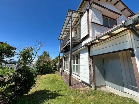Yokosuka City, Buki 3-chome (Kinugasa Station) 2-story building 5DK