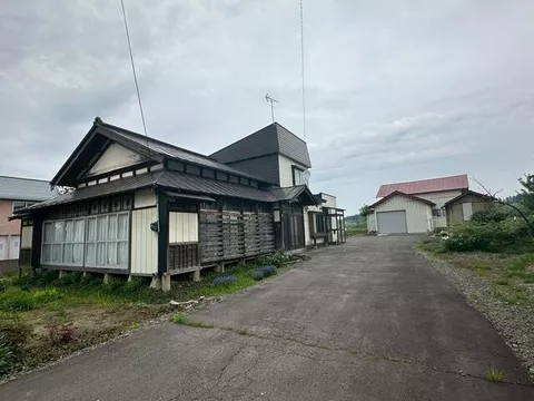 Goshogawara City, Oaza Mochizozawa, Azan Kasano-mae (Daishaka Station) 2-story 5DK