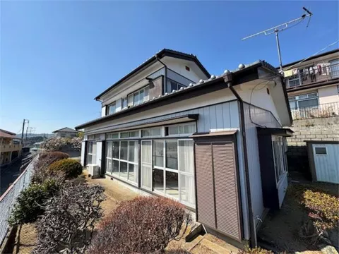 2-chome, Nishi-Narisawa-cho, Hitachi City (Hitachi-Taga Sta.) 2F 5DK

1.5 million yen