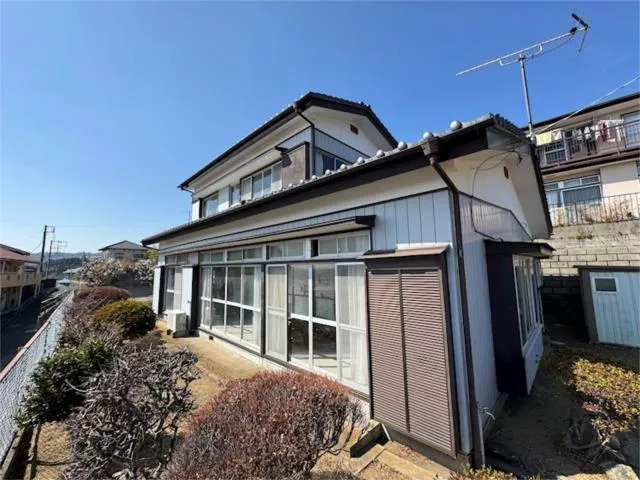 2-chome, Nishi-Narisawa-cho, Hitachi City (Hitachi-Taga Sta.) 2F 5DK

1.5 million yen