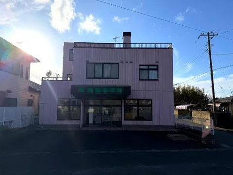 ◆ Bathroom over 1 tsubo ◆ Separate bath and toilet ◆ U-shaped kitchen ◆ Land over 80 tsubo ◆ Entrance storage