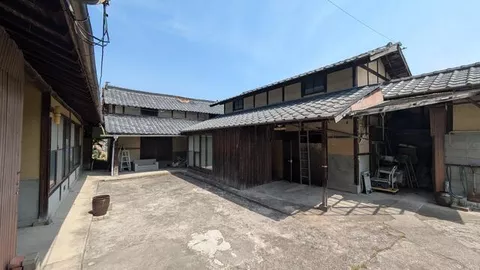 Mitoyo-shi, Takase-cho, Hichi (Hichidai Sta.) Single story house, 4DK

1.5 million yen