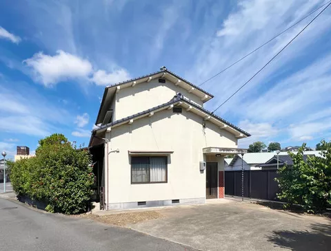 Tsuyama City, Kawasaki (Higashi-Tsuyama Station) 2-story 5DK