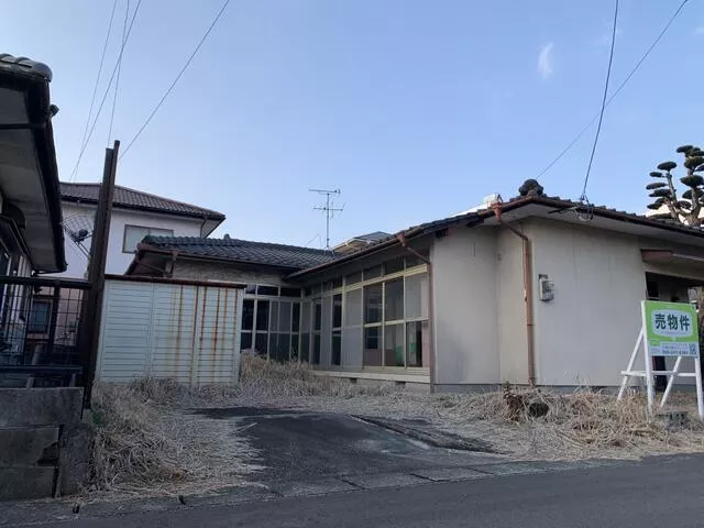 [Bus] Sanbaura, 7 minutes on foot