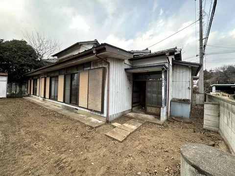 2F 7DK in Nogi-machi, Shimotsuga-gun

3,000,000 yen