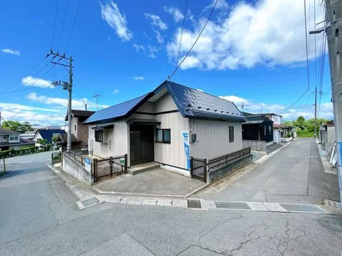 [Open House] Interior and exterior renovation completed / Single-story / Water facilities replacement / Parking for 2 cars / Southeast corner