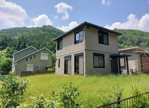 2 stories in Kurami, Kamo Town, Tsuyama City (Miyosaka Kamo Station) 2LDK