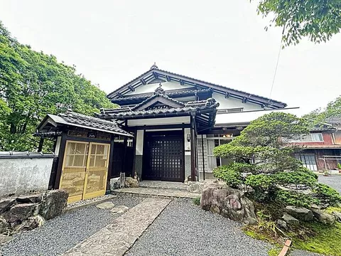 Used single-family home in Tohaku District, Kotoura Town, Sugichi