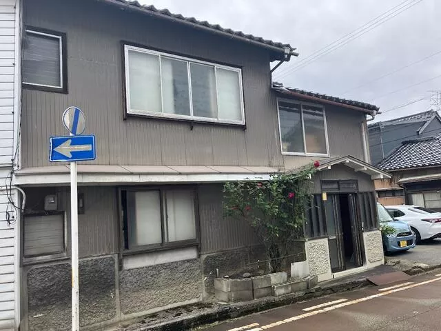 Namerikawa City, Tanaka-cho (Nakanamerikawa Station) 2-story 9DK