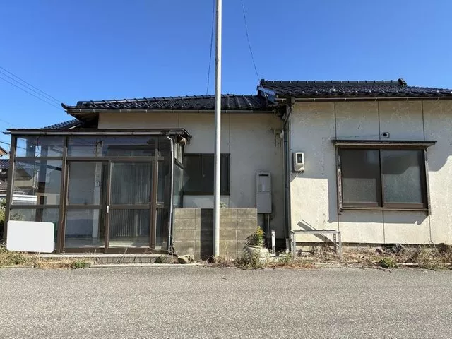 Achieve a single-story living in Atakacho for 7.9 million yen☆ A corner lot with over 53 tsubo of land!!