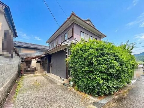 Used single-family home, JR Wakayama Line, Kita-Uchi Station, 12 minutes on foot