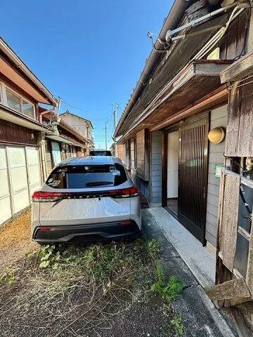Gifu City, Nishikaitada Aza Kawamukai (Kitagata Makawa Station) Single-story building 4DK