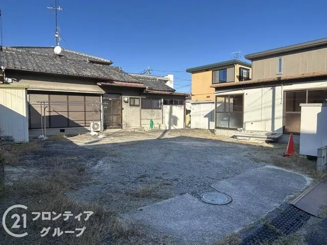 【Surrounding environment is rich + immediate reservation available!】2 train lines available■Parking for 4 or more cars available■5-minute walk to elementary school