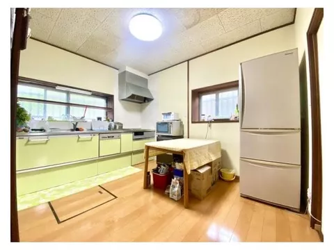 A residence in the Kasuga Elementary and Ohno Junior High area. A quiet residential area with good sunlight. - Image 2