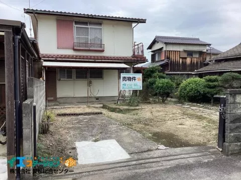 Saijo-city Iioka (Iyo Saijo Sta.) 2F 5DK

Iyo Saijo station