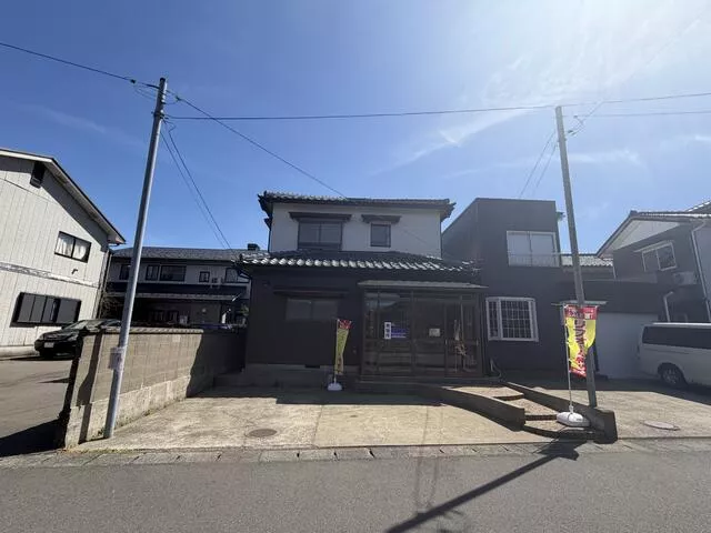 Fukui City, Saburo-maru 2-chome (Nikka Chemical Mae Station) 2-story 4LDK