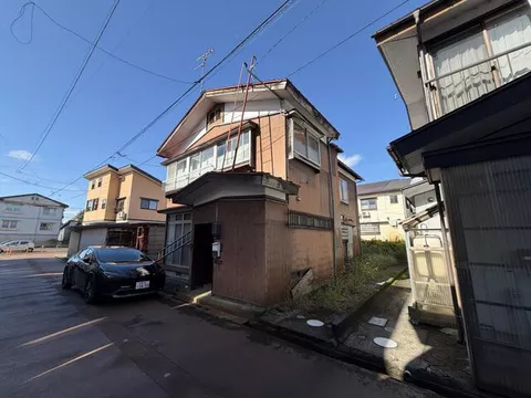 Minami Uonuma City Misashima (Muikamachi Station) 2-story 6LDK