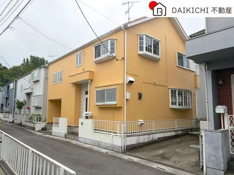 12 minutes on foot to elementary school, 6 minutes to the park♪ A child-rearing friendly environment!