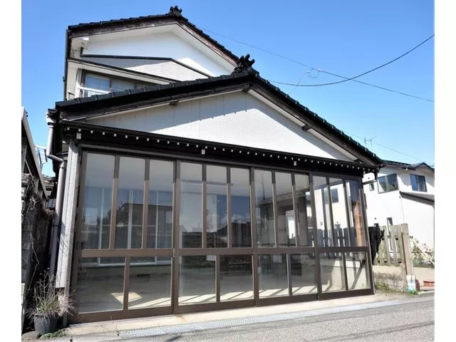 Sennichicho, Sakata City! A spacious 7K home ♪ About a 12-minute walk to Sakata Station!