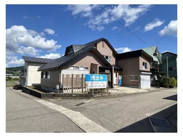 [Open House Held] [Interior and Exterior Renovated] Supermarket about a 10-minute walk (approximately 800m)