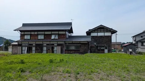 Minami-Uonuma City, Anachi (Urasu Station) 2-story building 10DK