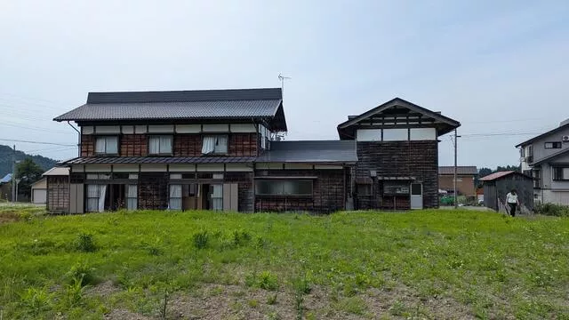 Minami-Uonuma City, Anachi (Urasu Station) 2-story building 10DK