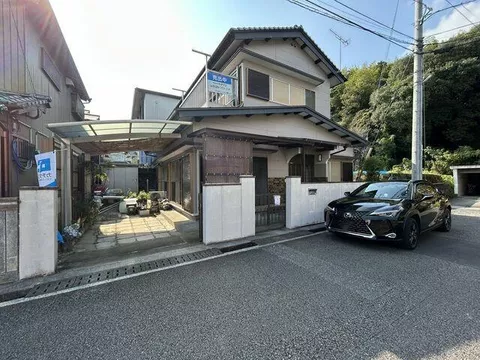 Kochi City, Otani (Kochi Commercial Front Station), 2-story, 4DK
