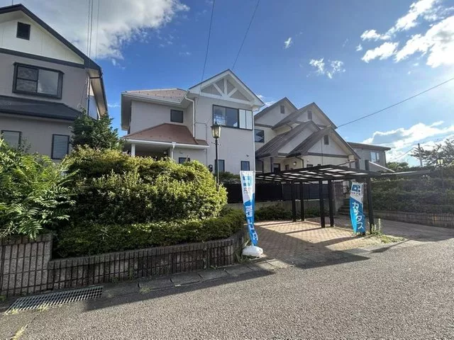 [Open House] Water facilities replacement / Parking for 2 cars available / Garden space available / Fukushima City Tori River Elementary School