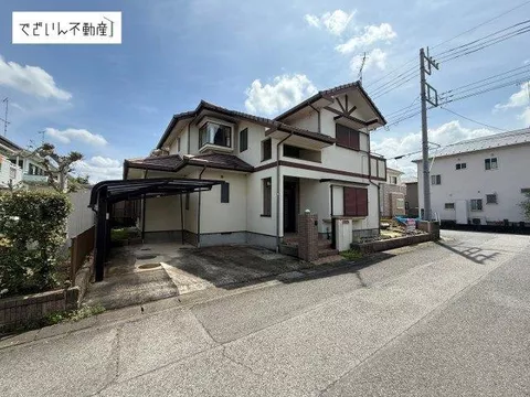/ House with 20.5 tatami LDK / Southwest corner lot! Spacious feel ■ Supermarket and convenience store within walking distance ☆