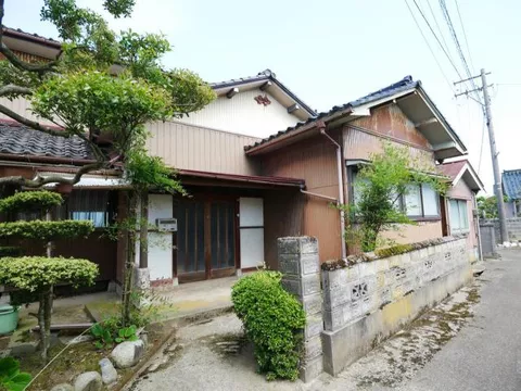 Imizu City Hon'ei Nakashini (Kureha Station) 2-story 10K