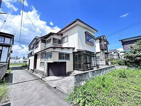 Used single-family home in Shinjo City, Shimo Kanazawa Town