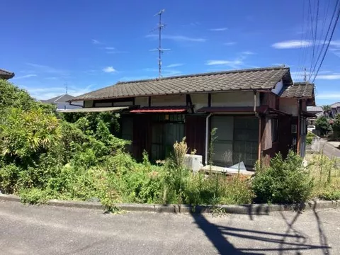 Niihama City, Yoshioka Town (Niihama Station) Single-story building 3DK