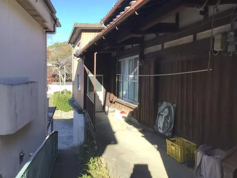 Kainan City, Shimotsu Town Umeda (Kamogō Station) 2-story building 8DK
