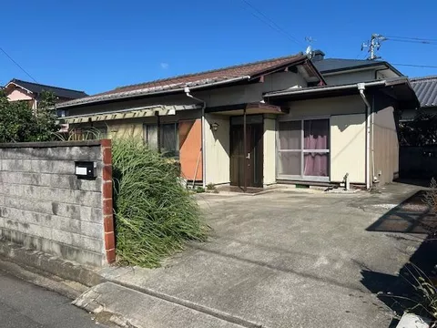 Takamatsu City, Kameda Minami Town (Takada Station) 1-story 2LDK