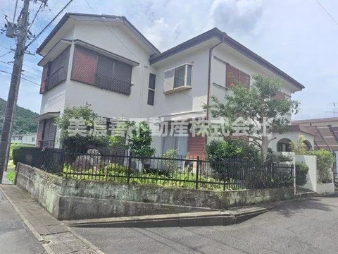 Awano Nishi 1, 5 million yen