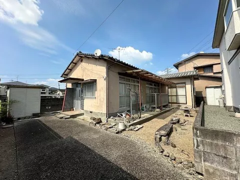 Koto 3, 12 million yen