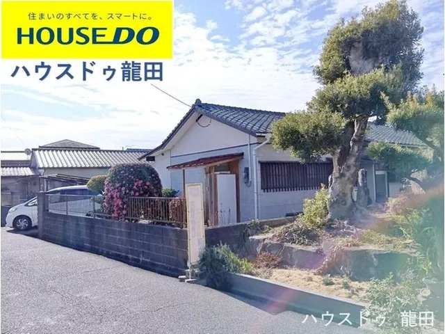 7 minutes on foot to shopping facilities. A budget-friendly single-story living on a 87 tsubo lot.