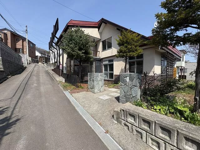 Otaru-shi, Okuzawa 4-chome 2-story 6LDK
