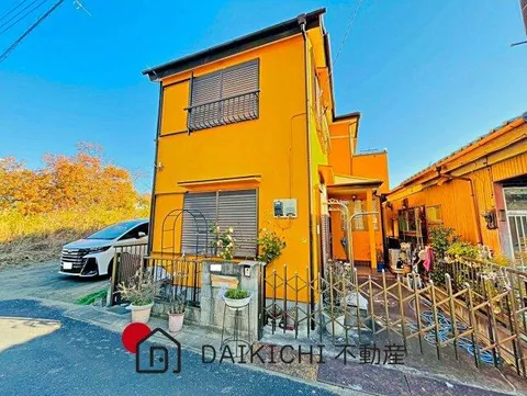 Yoshimi-machi, Hiki-gun Oaza Minami Yoshimi （Higashimatsuyama station） 2F 4LDK

4.8 million yen