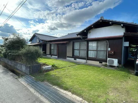 Sanuki City, Nagao East (Nagao Station) Single-story building 7SDK