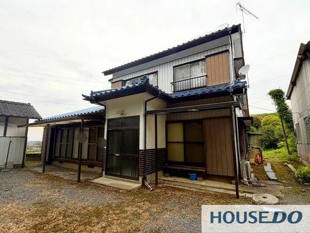 Shirai, Makabe Town, Sakuragawa City (Daiwa Station) 2-story building 6DK