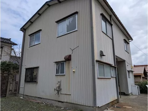 ~ Used house for sale in Hamada 1-chome, Sakata City ~ Close to the station ~