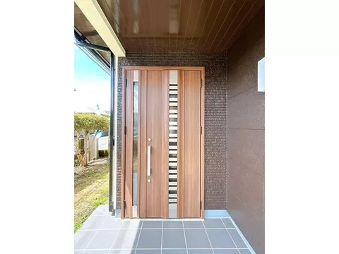 [Open House Held] Interior and exterior renovation / Front road width approximately 6m / Garden space available