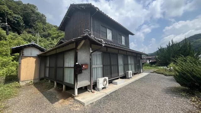 Ibara City, Higashi-Ebara Town (Saigun no Sato Ebara Station) 2-story building 5DK