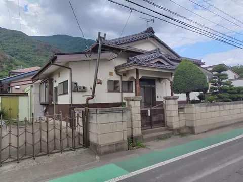 Chikuma City Oaza Tokura (Tokura Station) single-story 3K