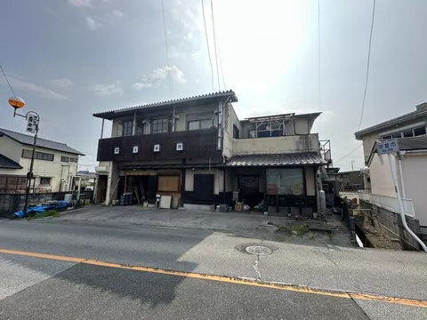 Nakakoma District, Showa Town, Tsukiji Shinai (Tsunenaga Station), 2-story, 6DK - Image 1