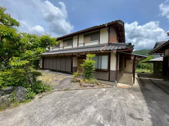 Funai County, Kyotanba Town, Shimoyama Nakado (Shimoyama Station) 2-story 8DK